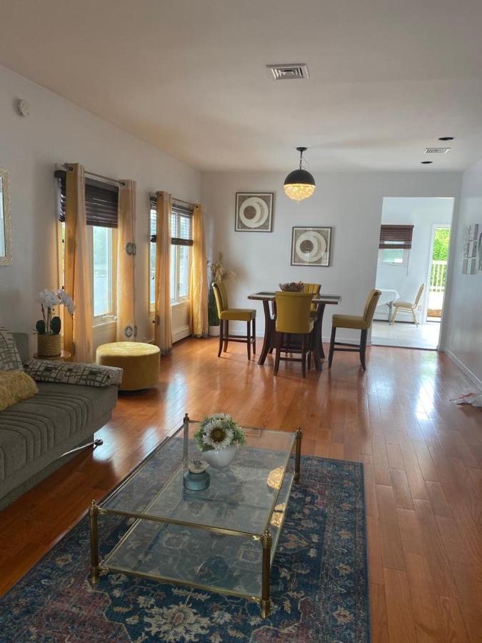 Room At The Oasis New York Bagian luar foto